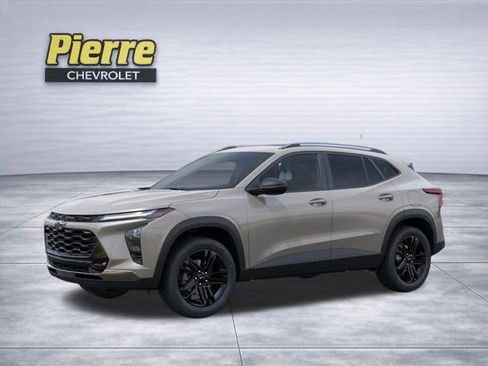 New 2026 Chevrolet Trax ACTIV FWD image 2
