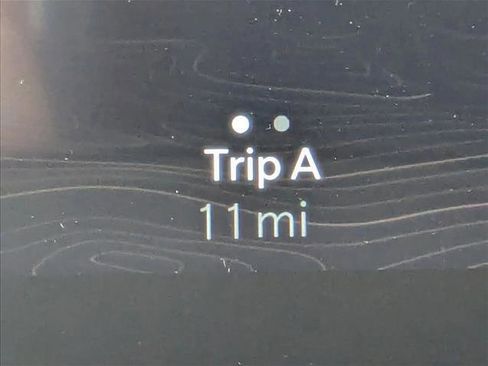 New 2025 Jeep Grand Cherokee L Limited image 10