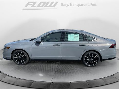 New 2026 Honda Accord Touring image 4