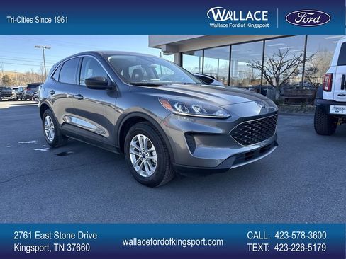 Certified 2022 Ford Escape SE AWD/4WD image 1