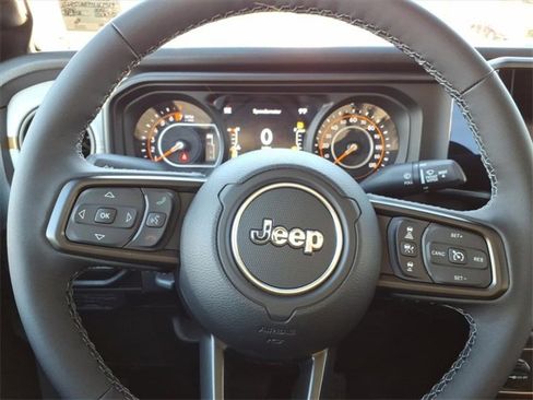 New 2026 Jeep Gladiator Willys image 17