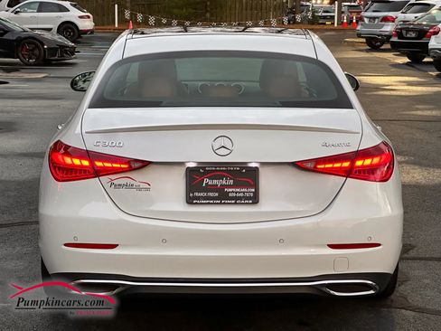 Used 2022 Mercedes-Benz C 300 C 300 4MATIC Sedan 4D w/ Exclusive Trim Package image 14