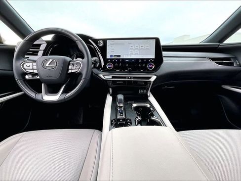 Used 2023 Lexus RX 350 Premium w/ Accessory Package image 20