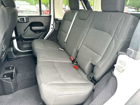 Used 2023 Jeep Wrangler Unlimited Sport AWD/4WD image 23