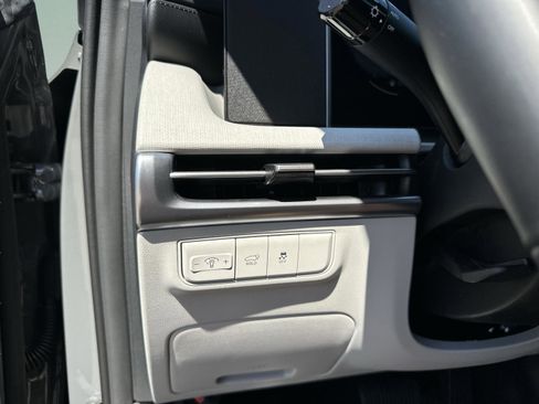 Used 2025 Hyundai Tucson SEL image 33