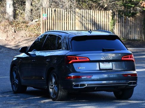 Used 2018 Audi SQ5 Premium Plus w/ S Sport Package image 5