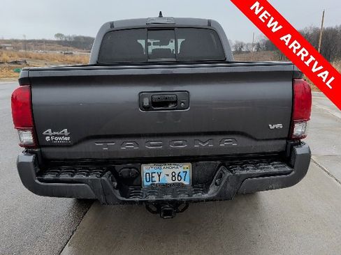 Used 2023 Toyota Tacoma SR image 4