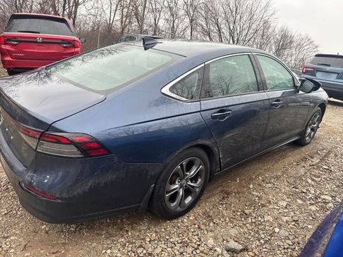 Certified 2023 Honda Accord EX image 7