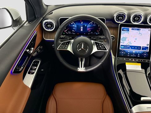 Certified 2026 Mercedes-Benz GLC 300 image 10
