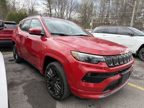 Used 2022 Jeep Compass Limited w/ (RED) Package image 2