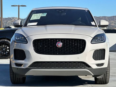 Used 2020 Jaguar E-PACE SE image 7