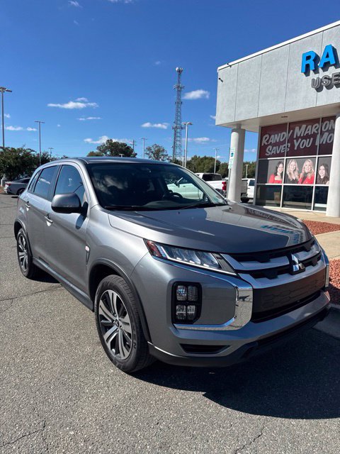 Used 2021 Mitsubishi Outlander Sport LE FWD image 1