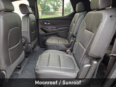 Used 2023 Chevrolet Traverse RS w/ LPO, Floor Liner Package AWD/4WD image 13