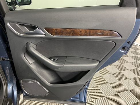 Used 2017 Audi Q3 2.0T Prestige w/ Prestige Package image 28