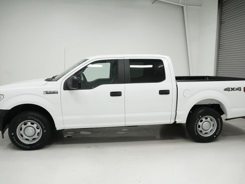 Used 2017 Ford F150 XL w/ XL Power Equipment Group AWD/4WD image 6