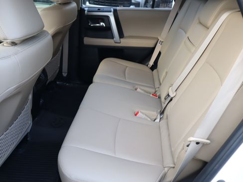 Used 2023 Toyota 4Runner Limited AWD/4WD image 35