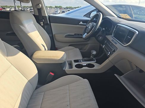 Used 2021 Kia Sportage LX FWD image 16