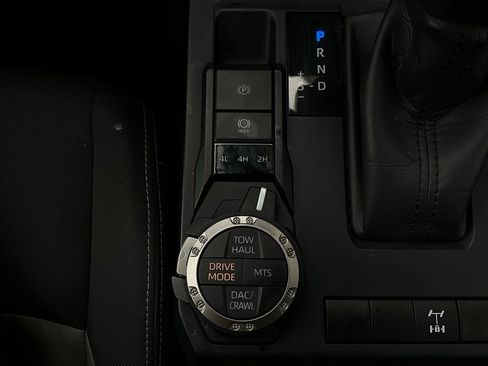 Used 2025 Toyota Tacoma TRD Off-Road image 22