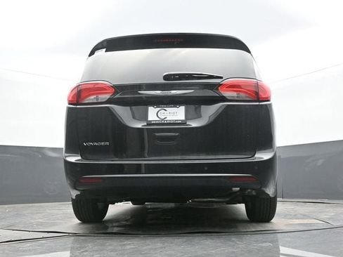 New 2026 Chrysler Voyager LX image 58