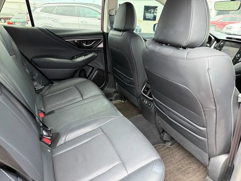 Certified 2025 Subaru Outback Limited AWD/4WD image 27