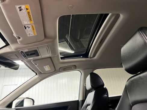 Used 2024 Honda CR-V EX-L image 27