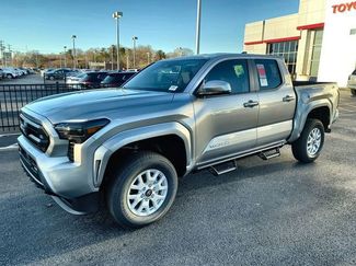 New 2025 Toyota Tacoma SR5 video 1