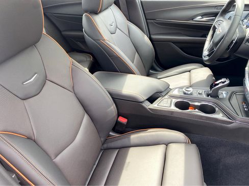 New 2025 Cadillac CT4 V w/ Super Cruise Package image 13