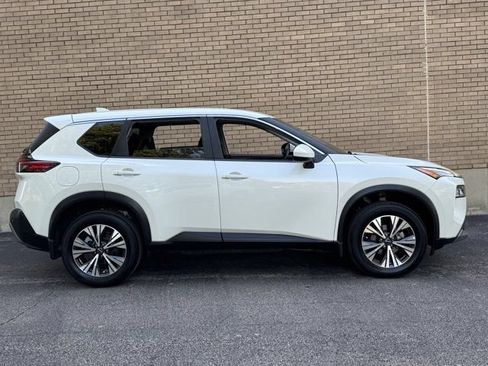 Used 2023 Nissan Rogue SV AWD/4WD image 4
