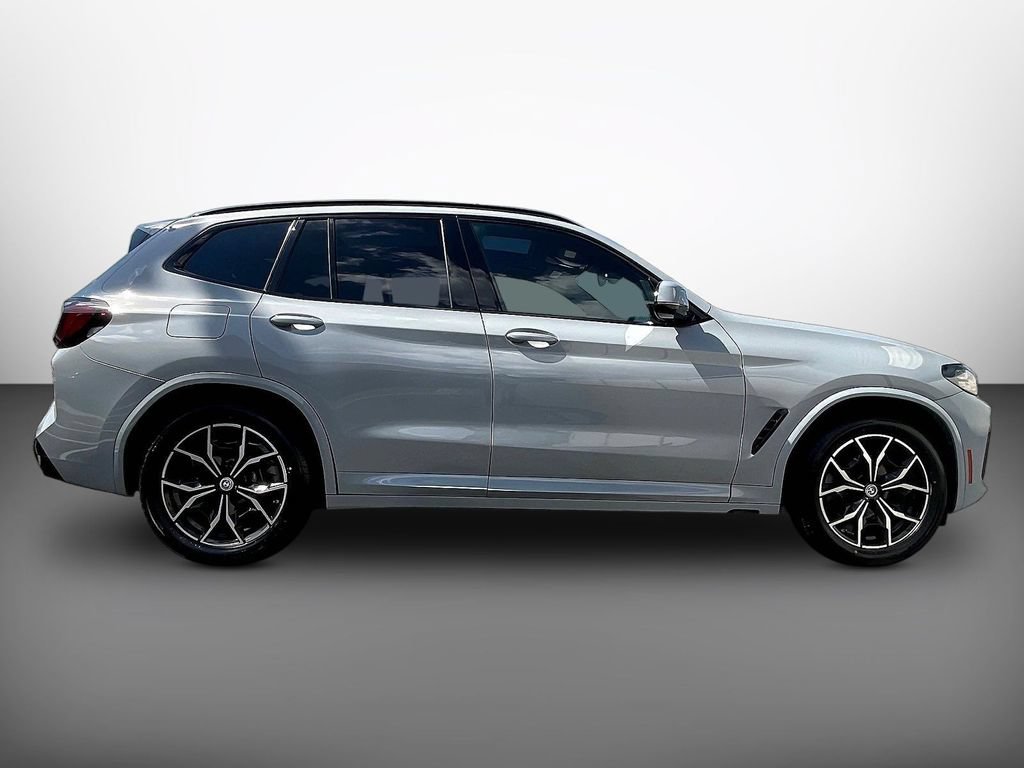 Used 2024 BMW X3 xDrive30i w/ Premium Package AWD/4WD image 8