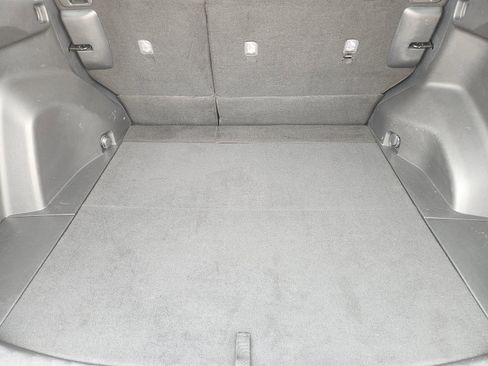 Used 2022 Toyota RAV4 XLE Premium image 37