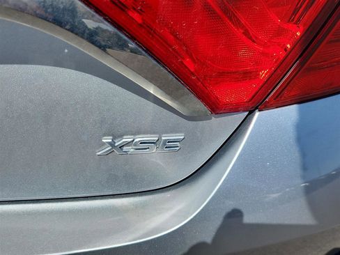 Used 2017 Toyota Camry XSE w/ Moonroof Package FWD image 20