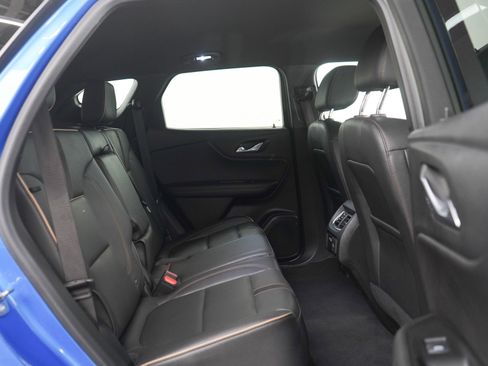 Used 2024 Chevrolet Blazer Premier AWD/4WD image 12