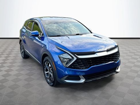 Used 2023 Kia Sportage EX FWD image 3