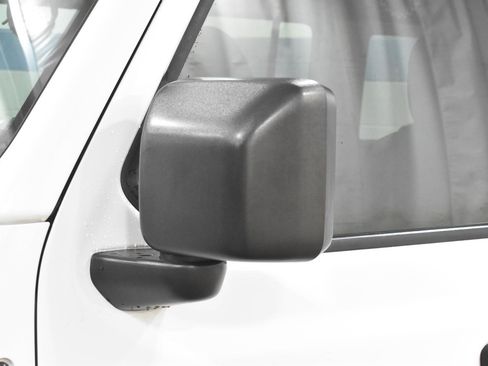 Used 2020 Jeep Wrangler Unlimited Sport S image 29