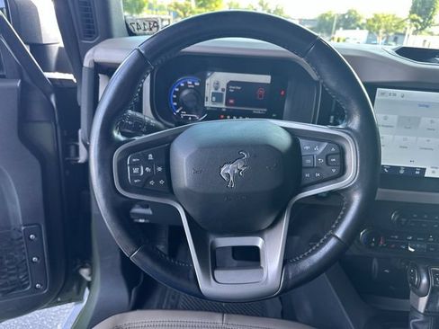 Used 2022 Ford Bronco Wildtrak AWD/4WD image 15