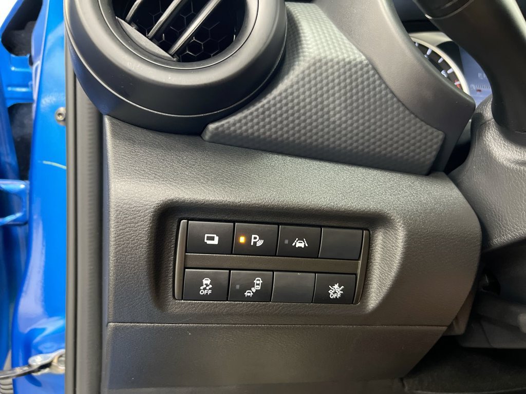 Used 2023 Nissan Kicks S FWD image 18