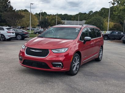 New 2026 Chrysler Pacifica Pinnacle