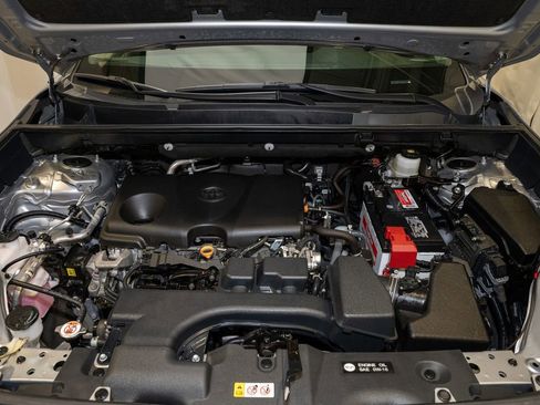 Used 2024 Toyota RAV4 XLE image 17