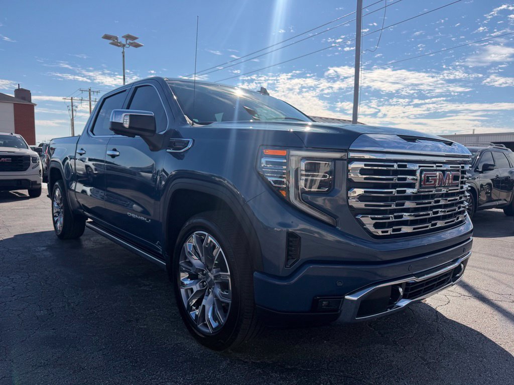 Used 2026 GMC Sierra 1500 Denali AWD/4WD image 5