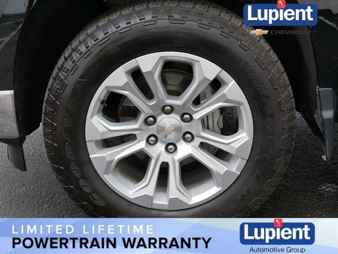 Used 2023 Chevrolet Silverado 1500 LTZ image 13