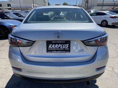 Used 2018 Toyota Yaris iA FWD image 8