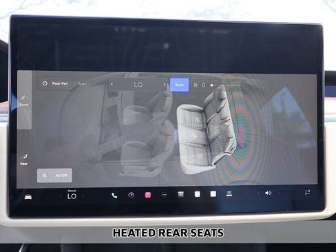 Used 2022 Tesla Model S image 9