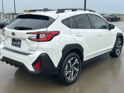 Used 2024 Subaru Crosstrek 2.0i Premium AWD/4WD image 13
