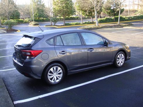 Used 2020 Subaru Impreza 2.0i image 6