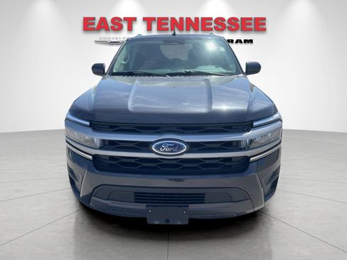 Used 2024 Ford Expedition Max XLT image 9