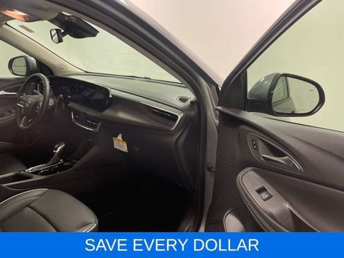 Used 2024 Buick Encore GX Avenir w/ Avenir Convenience Package FWD image 22