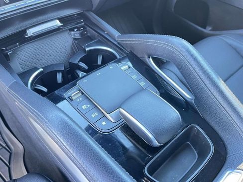 Used 2022 Mercedes-Benz GLE 350 w/ 3rd Row Seat Package image 22