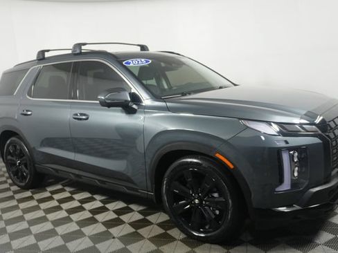 Used 2025 Hyundai Palisade XRT AWD/4WD image 2
