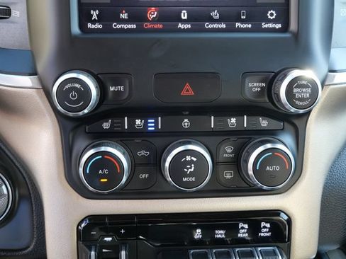 Used 2023 Chevrolet Silverado 1500 LTZ w/ LTZ Convenience Package II AWD/4WD image 48