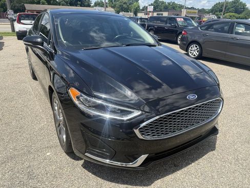Used 2020 Ford Fusion SEL image 6